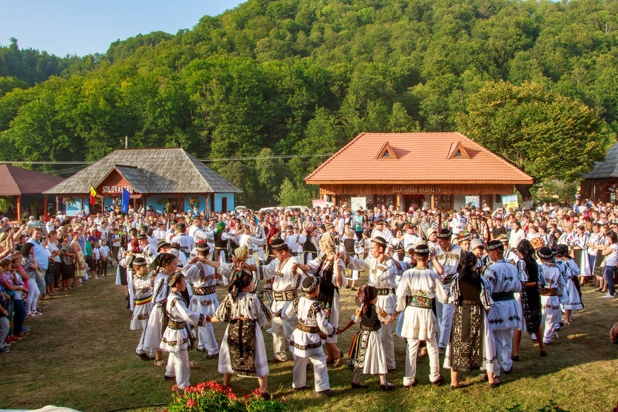 Festivalul Văii Gurghiului 2017: sărbătoarea cântecului, a jocului și tradițiilor de pe Vale